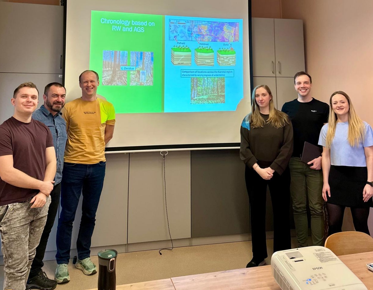 New Research Internship at our Faculty